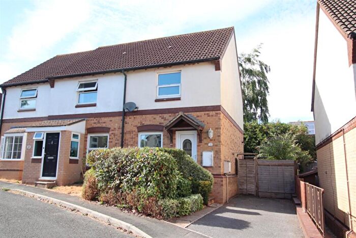 2 Bedroom End Of Terrace House For Sale In Penny Close, Exminster, Exeter, EX6