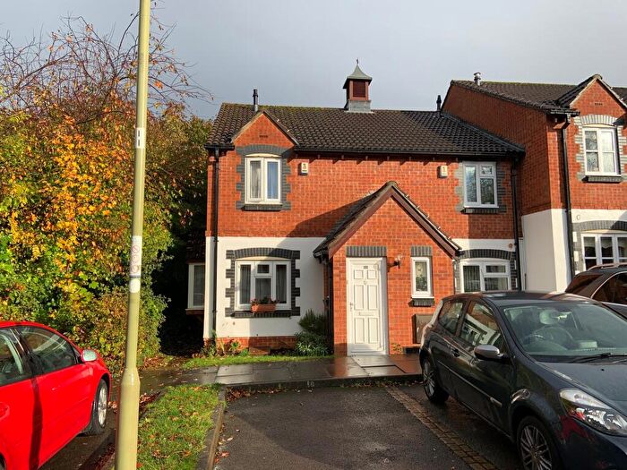 2 Bedroom Semi-Detached House To Rent In Green Ridges, Headington, OX3