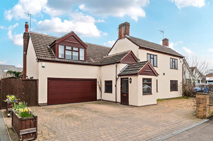 5 Bedroom Detached House For Sale In Kenilworth Road, Balsall Common, Coventry, CV7