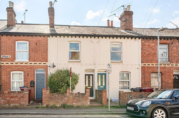 2 Bedroom Terraced House For Sale In Sherman Road, Reading, Berkshire, RG1