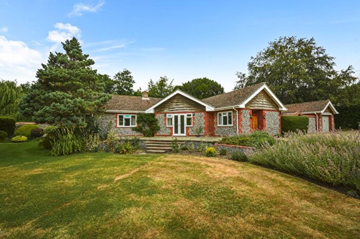3 Bedroom Detached Bungalow To Rent In Saxlingham, NR25