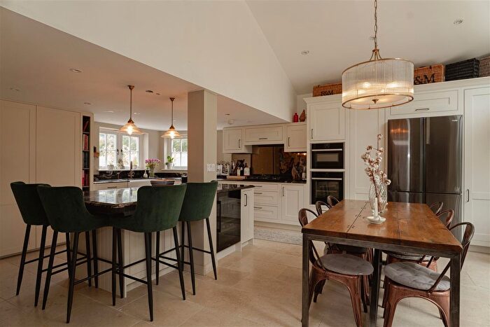 3 Bedroom Property For Sale In Swallow Lane, Mid Holmwood, Dorking, RH5
