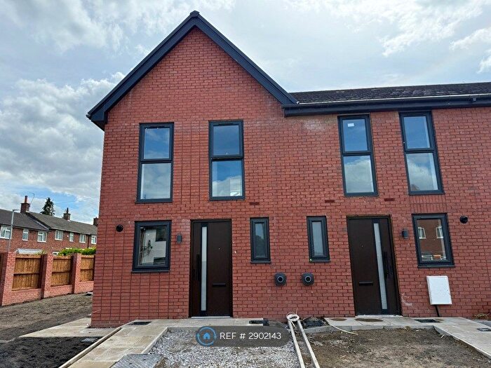 2 Bedroom Semi-Detached House To Rent In Ringway Road, Liverpool, L25