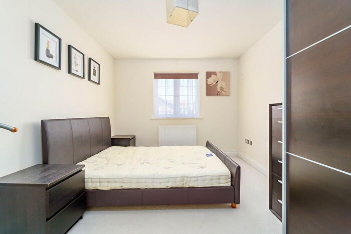4 Bedroom Terraced House To Rent In Portland Road, Ashford, TW15