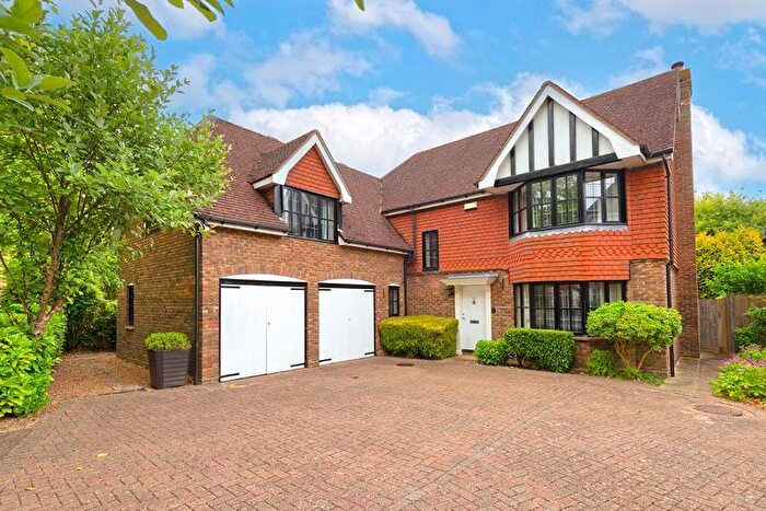 4 Bedroom Detached House For Sale In Green Lane, Paddock Wood, TN12