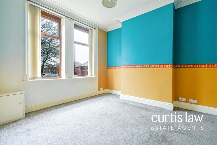 3 Bedroom Terraced House For Sale In Selous Road, Blackburn, BB2