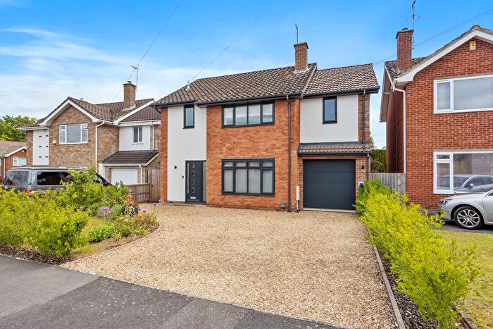 4 Bedroom Detached House For Sale In Bafford Grove, Charlton Kings, Cheltenham, GL53