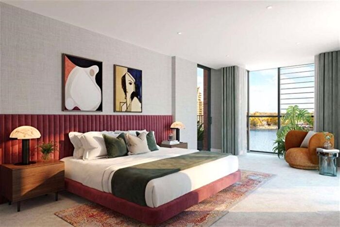 2 Bedroom Flat To Rent In Herland Court, SW6