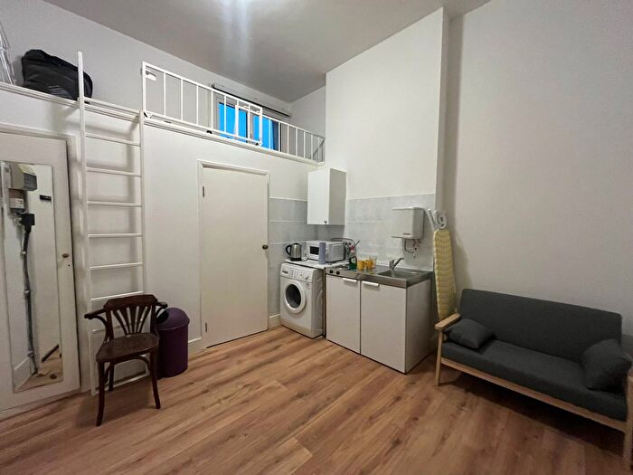 1 Bedroom Studio To Rent In Thrale Road, London, SW16