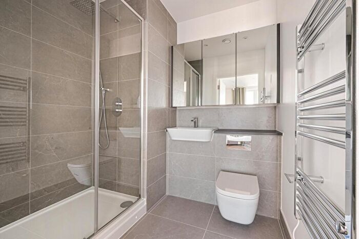 2 Bedroom Apartment To Rent In Orwell House, North West Quarter, Carlton Vale, NW6