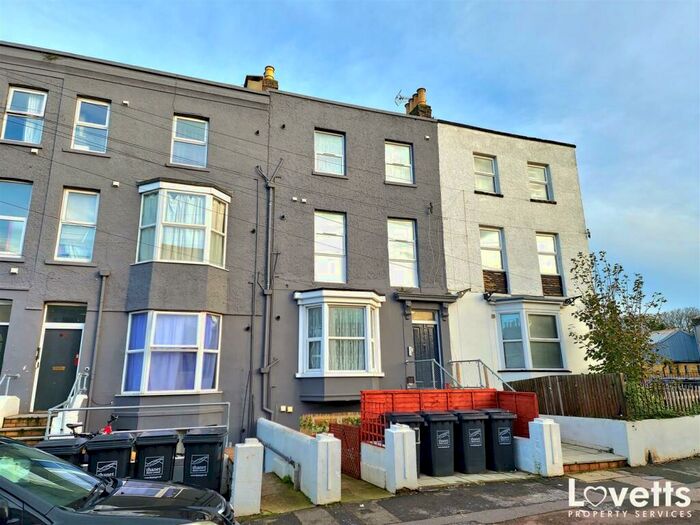 2 Bedroom Apartment To Rent In Godwin Road, Cliftonville, CT9