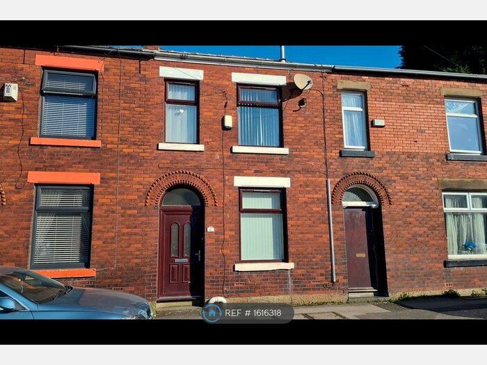 3 Bedroom Terraced House To Rent In Gale Street, Rochdale, OL12