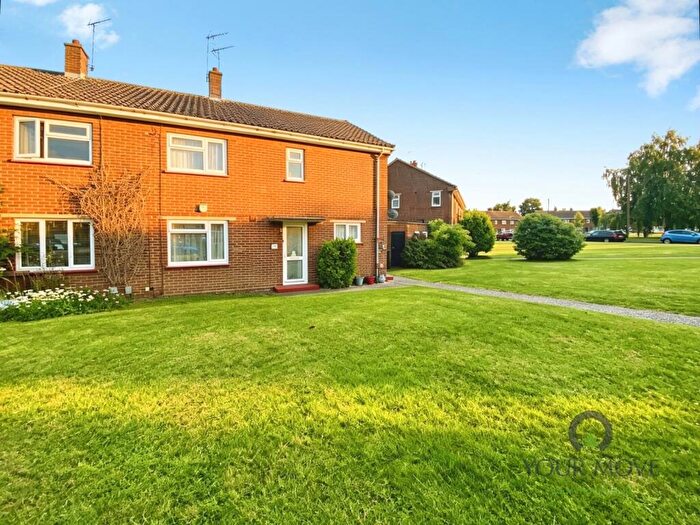 1 Bedroom Maisonette For Sale In Kent Avenue, Sittingbourne, Kent, ME10