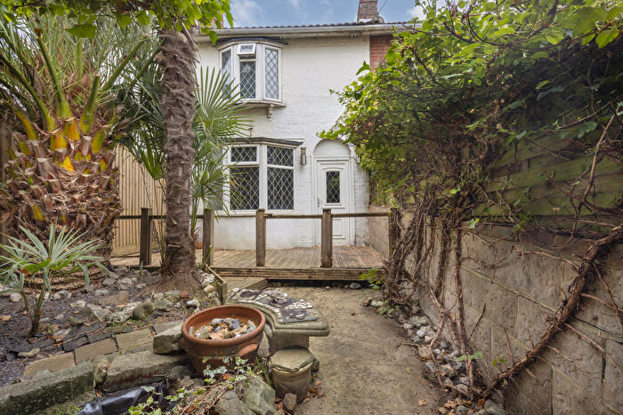 2 Bedroom Terraced House To Rent In Crown Gardens, Brighton, Brighton, BN1