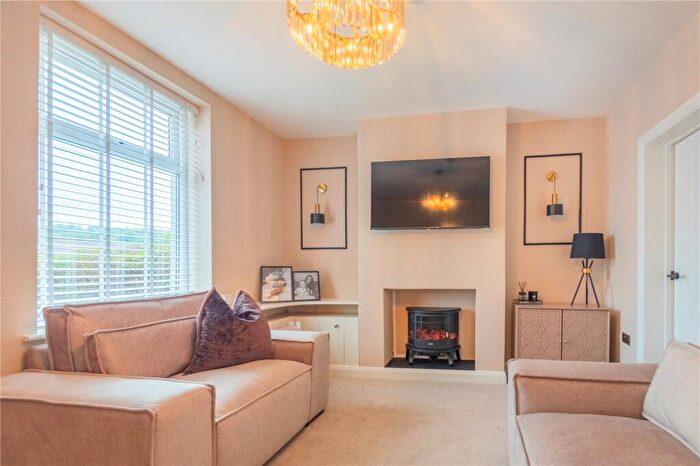 2 Bedroom Terraced House For Sale In New Street, Shawclough, Rochdale, OL12