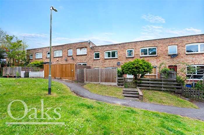 3 Bedroom Terraced House For Sale In Limetree Close, Tulse Hill, SW2