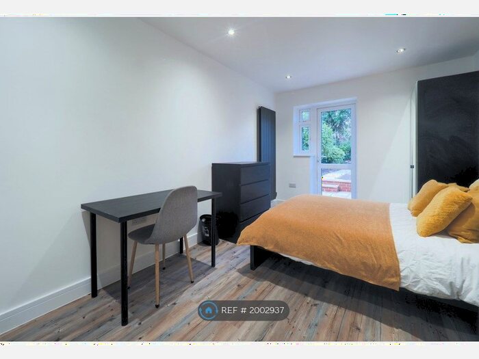 Studio To Rent In Sandymount Avenue, Stanmore, HA7