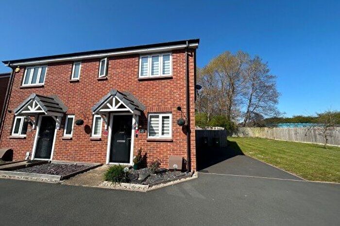 2 Bedroom Property To Rent In Mentor Close, Walsall, WS2