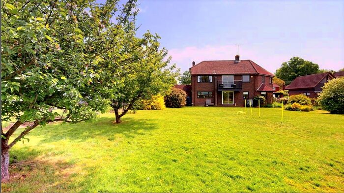 4 Bedroom Detached House To Rent In The Slade, Lamberhurst, Tunbridge Wells, Kent, TN3