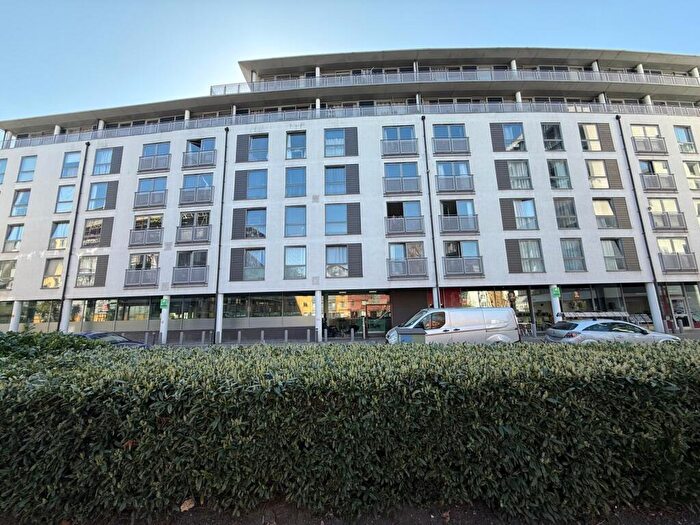 1 Bedroom Flat To Rent In Indiana Building, Deals Gateway, Deptford, SE13