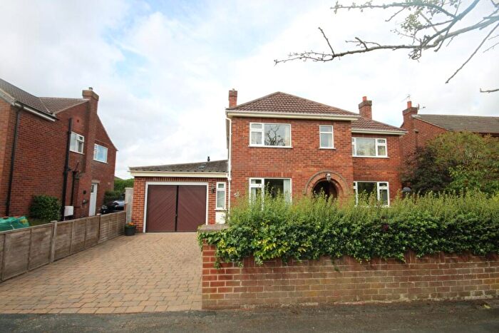 4 Bedroom Detached House To Rent In Boughton Hall Drive, Chester, CH3