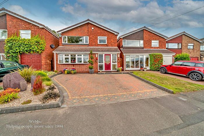 4 Bedroom Detached House For Sale In Sunfield Road, Cannock, WS11