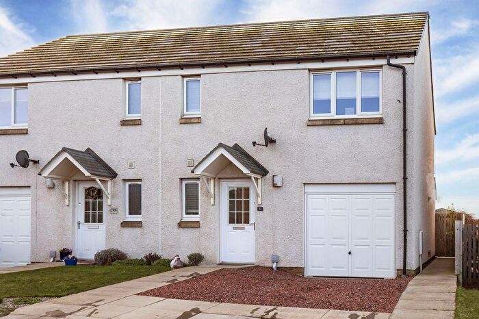3 Bedroom Semi-Detached House For Sale In Simpsons Avenue, Dunbar, East Lothian, EH42
