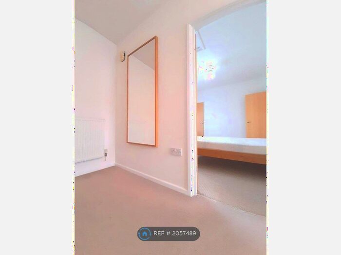 1 Bedroom Flat To Rent In Ermin Mews, Stratton St. Margaret, Swindon, SN3