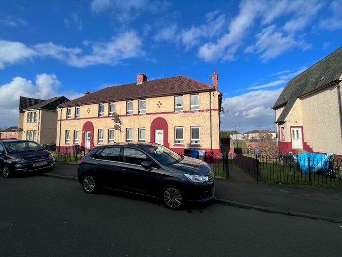 2 Bedroom Flat To Rent In Neilsland Street, Hamilton, Lanarkshire, ML3