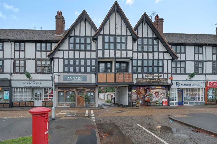 1 Bedroom Flat For Sale In Ockham Road South East Horsley, KT24