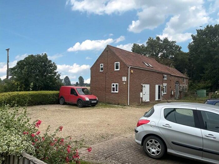 2 Bedroom Terraced House For Sale In And Quadring Road, Donington, Spalding, Lincolnshire, PE11