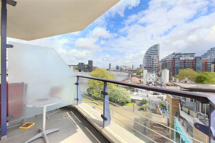 2 Bedroom Flat To Rent In Dolphin House, Smugglers Way, Wandsworth, London, SW18