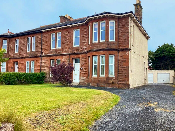 3 Bedroom Flat To Rent In Ayr Road, Prestwick, South Ayrshire, KA9
