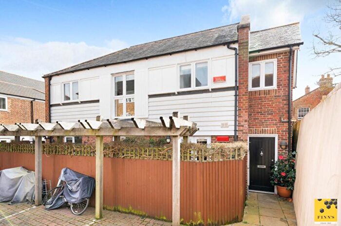 2 Bedroom Flat To Rent In Great Stour Place, St Stephens Fields, Canterbury, Kent, CT2