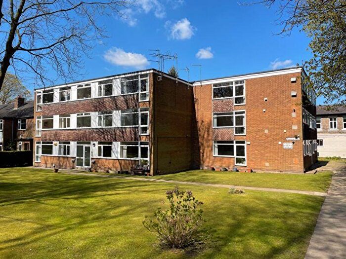 1 Bedroom Flat To Rent In Shire Oak Road, Leeds, LS6