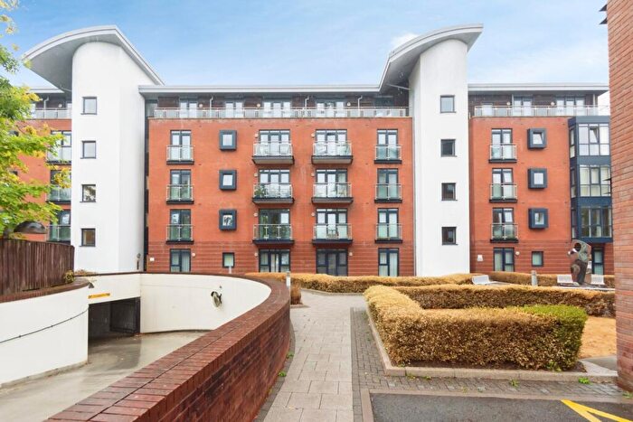 1 Bedroom Flat For Sale In Union Road, Solihull, West Midlands, B91