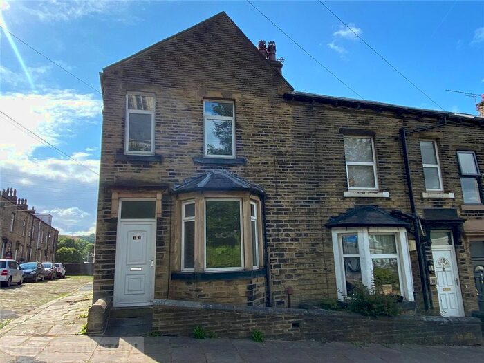 2 Bedroom End Of Terrace House To Rent In All Souls Road, Boothtown, Halifax, West Yorkshire, HX3