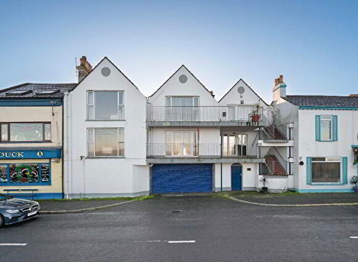 2 Bedroom Apartments For Sale In Byron Court, Holywood, BT18