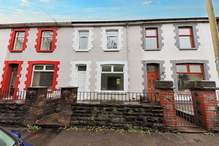 3 Bedroom Terraced House To Rent In Ynyscynon Road, Tonypandy, CF40