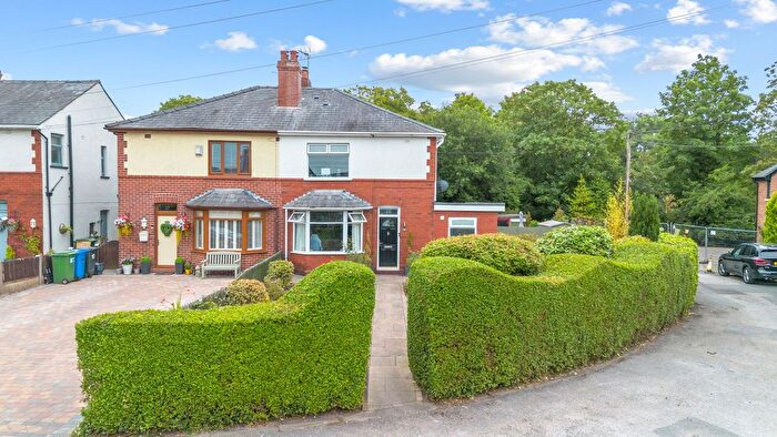 3 Bedroom Semi-Detached House For Sale In Hurst Mill Lane, Glazebury, WA3