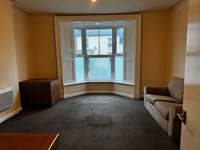 1 Bedroom Flat To Rent In Mill Bank, Telford, Shropshire, TF1