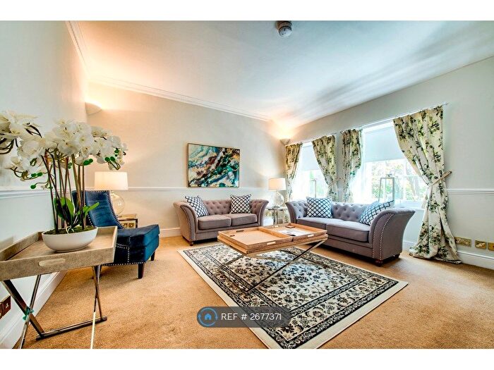 3 Bedroom Flat To Rent In Northumberland Street South West Lane, Edinburgh, EH3