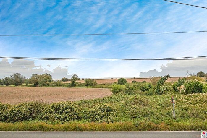 3 Bedroom End Of Terrace House For Sale In Oakley Road, Harwich, CO12