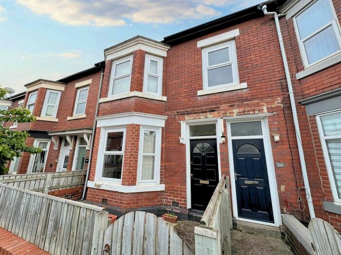 2 Bedroom Flat To Rent In Park Road, Wallsend, Tyne And Wear, NE28
