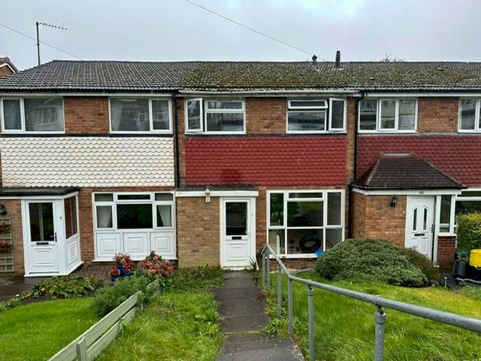 3 Bedroom Terraced House To Rent In Steepwood Croft, Birmingham, B30