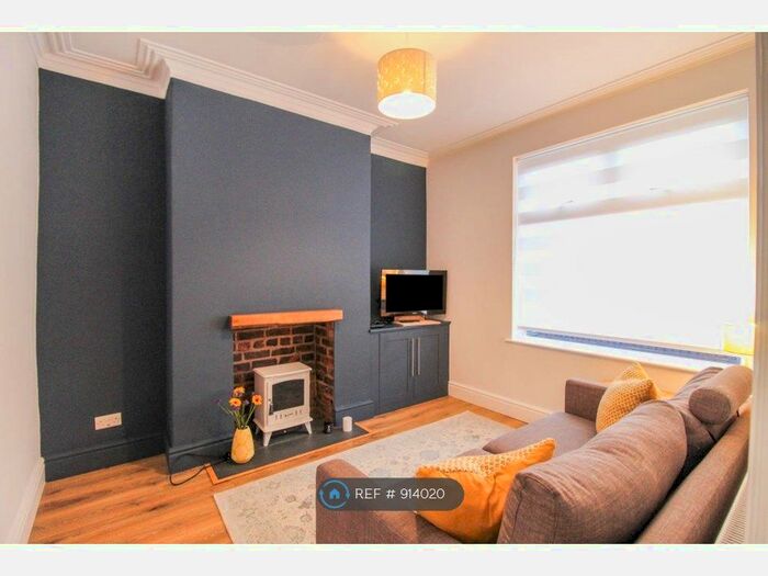 2 Bedroom Terraced House To Rent In Westminster Avenue, Stockport SK5