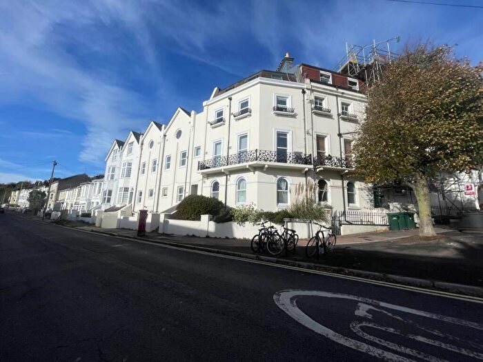 2 Bedroom Flat To Rent In Upper Lewes Road, Brighton, East Sussex, BN2