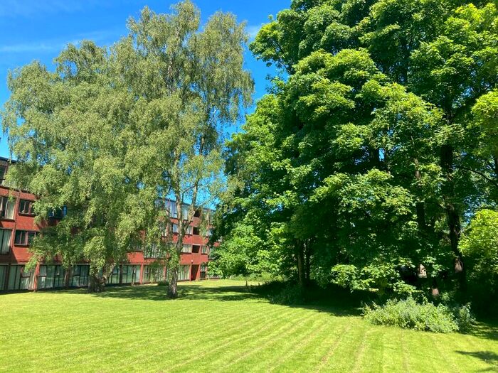 Studio To Rent In Albrighton House, Browns Green, Birmingham, B20