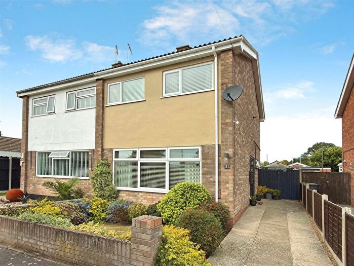 3 Bedroom Semi Detached House For Sale In Carlton Square, Carlton Colville, Lowestoft, Suffolk, NR33