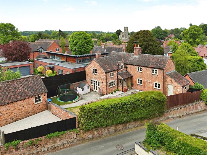 4 Bedroom Detached House For Sale In Knob Hill, Stretton On Dunsmore, CV23